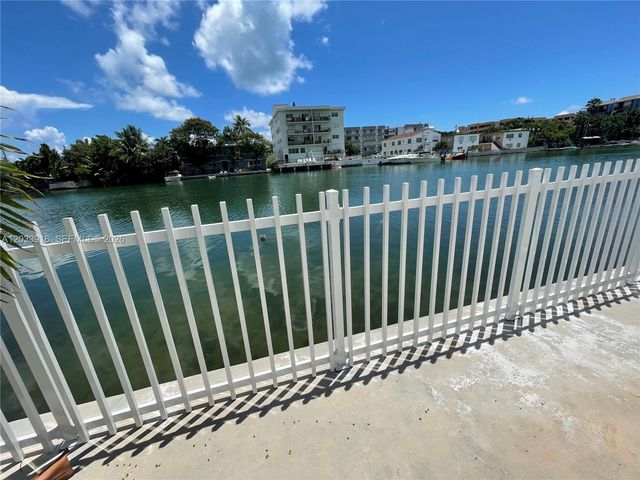 8205 Crespi Blvd 3 3, Miami Beach, FL 33141