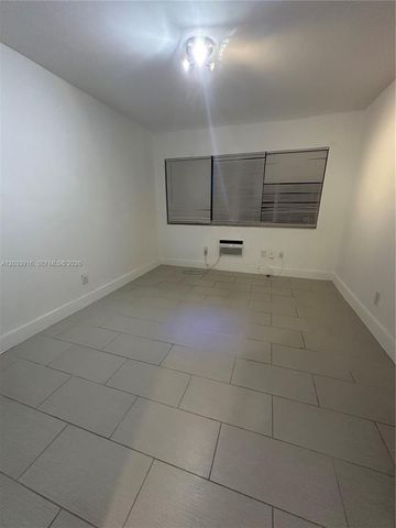 8205 Crespi Blvd 3 3, Miami Beach, FL 33141
