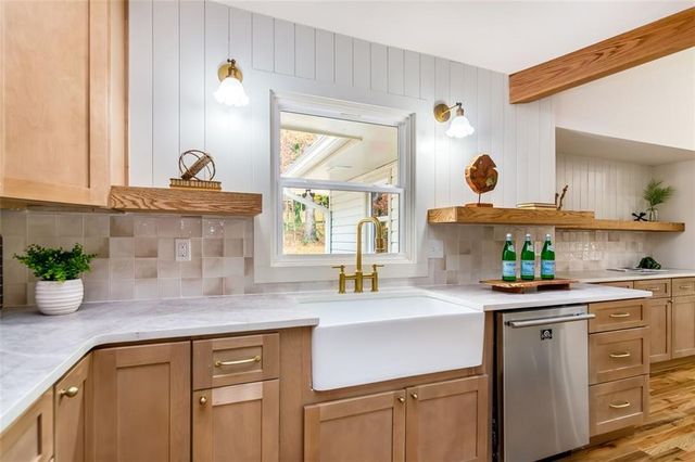 4956 Mountclaire Road, Stone Mountain, GA 30087