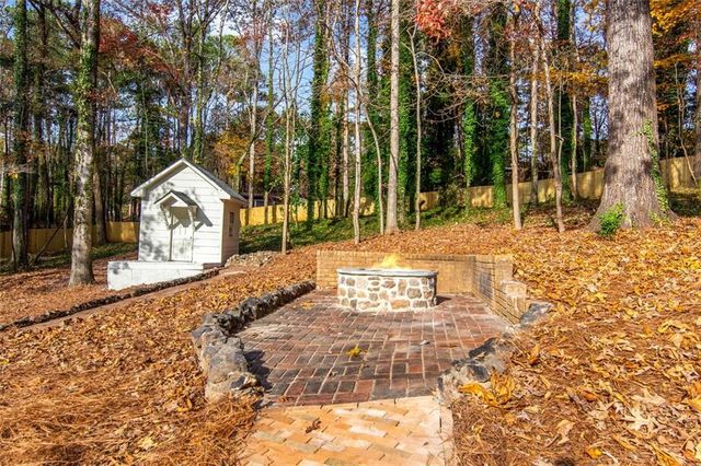 4956 Mountclaire Road, Stone Mountain, GA 30087