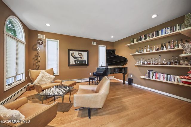 4 Miro Circle, Marlboro, NJ 07746