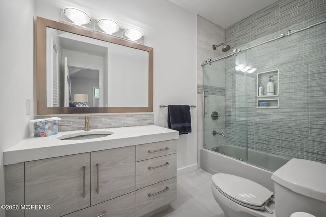 4 Miro Circle, Marlboro, NJ 07746