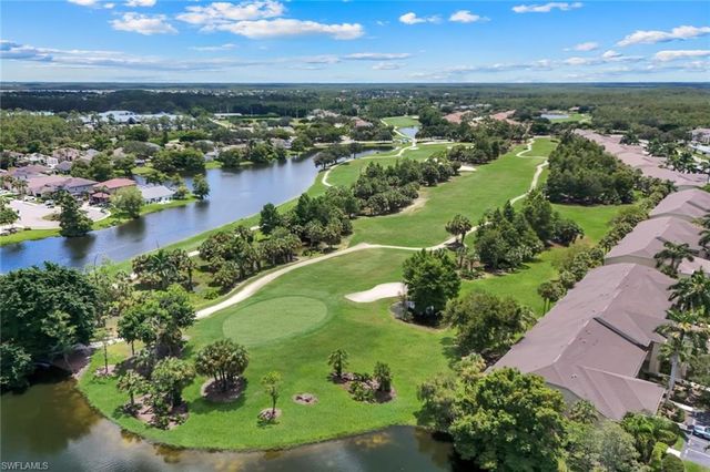 21301 Lancaster RUN 825, Estero, FL 33928