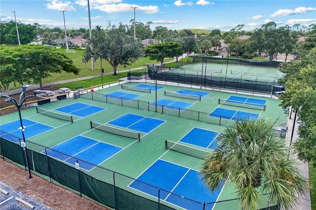 21301 Lancaster RUN 825, Estero, FL 33928