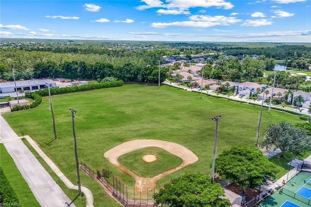 21301 Lancaster RUN 825, Estero, FL 33928