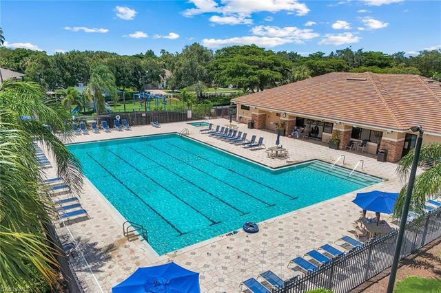 21301 Lancaster RUN 825, Estero, FL 33928