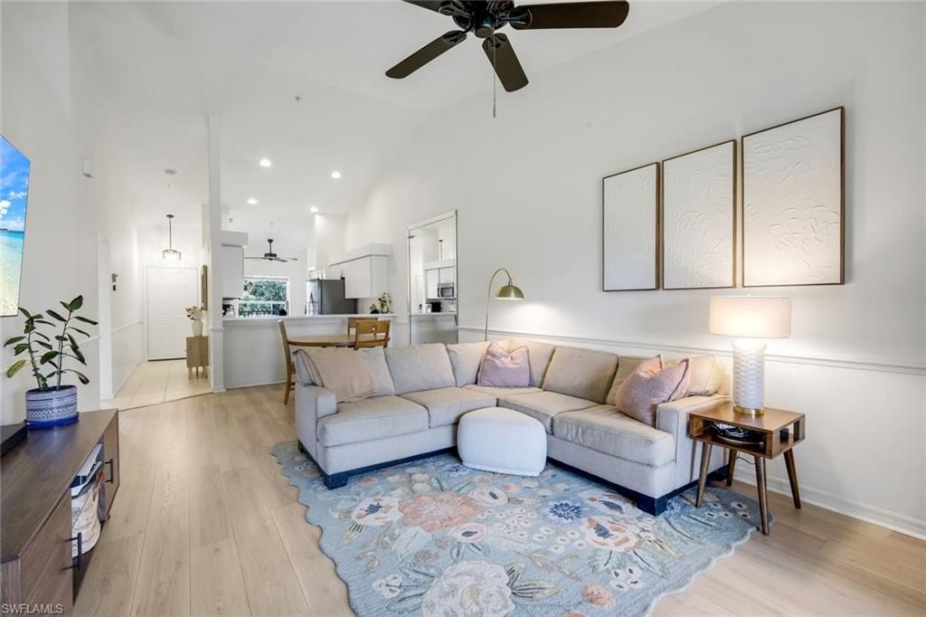 21301 Lancaster RUN 825, Estero, FL 33928