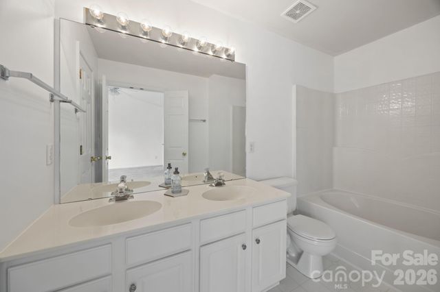 3228 Mannington Drive, Charlotte, NC 28270