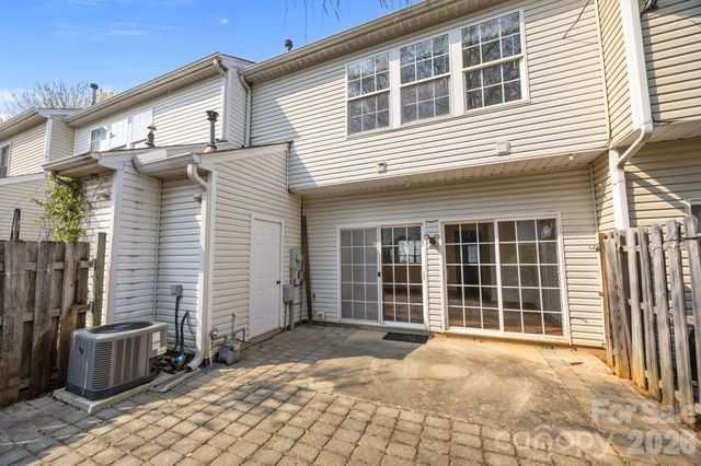 3228 Mannington Drive, Charlotte, NC 28270