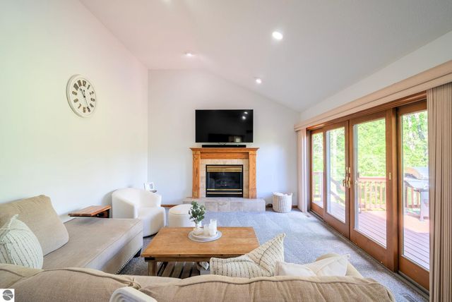 296 Coachman Drive, Mt Pleasant, MI 48858