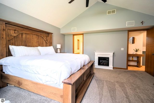 296 Coachman Drive, Mt Pleasant, MI 48858