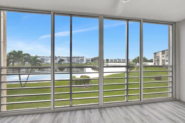 2053 Wolverton C, Boca Raton, FL 33434