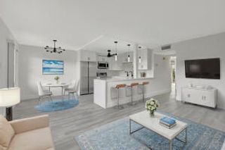 2053 Wolverton C, Boca Raton, FL 33434