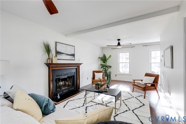 11718 Bailey Woods Dr, Midlothian, VA 23112