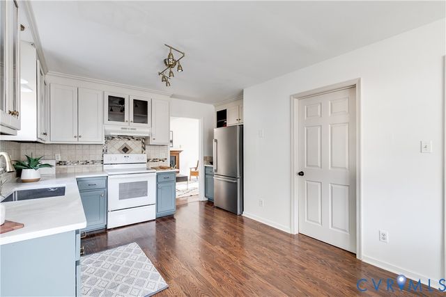 11718 Bailey Woods Dr, Midlothian, VA 23112