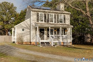 11718 Bailey Woods Dr, Midlothian, VA 23112