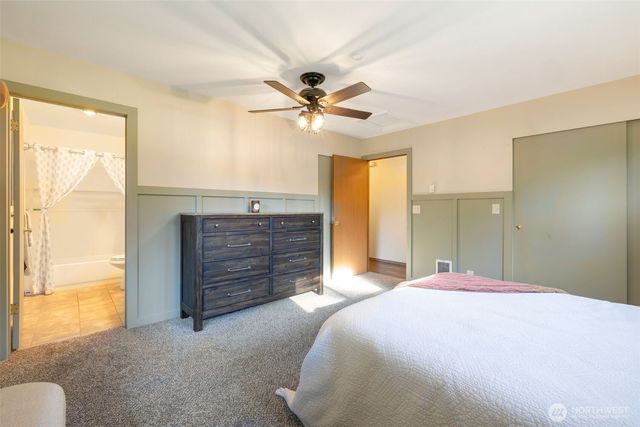 37905 250th Avenue SE, Enumclaw, WA 98022