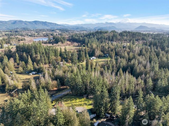 37905 250th Avenue SE, Enumclaw, WA 98022