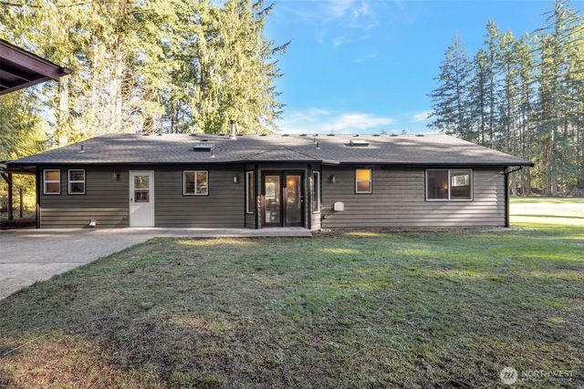 37905 250th Avenue SE, Enumclaw, WA 98022