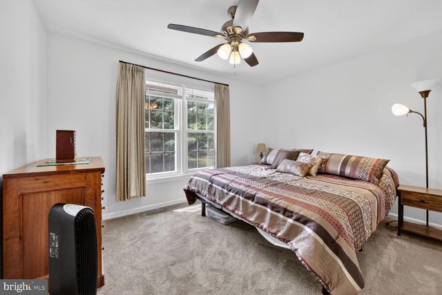6309 CHIMNEY WOOD CT, Alexandria, VA 22306
