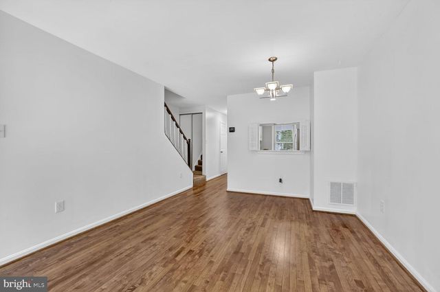 6309 CHIMNEY WOOD CT, Alexandria, VA 22306