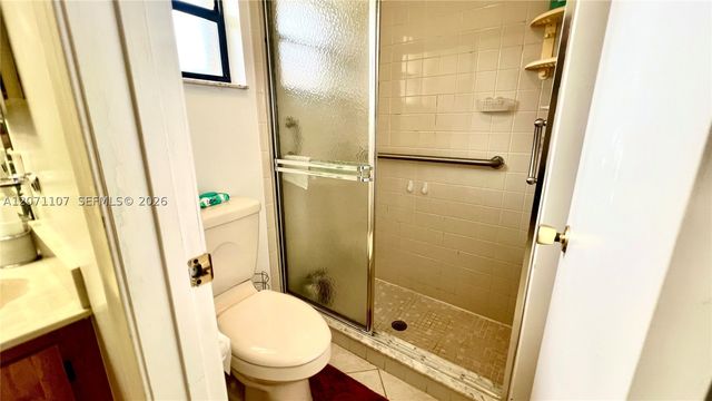 5437 Mendoza St, West Palm Beach, FL 33415