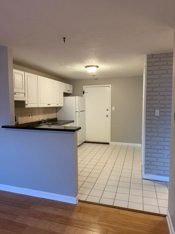 154 Second 209A, Framingham, MA 01701