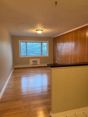 154 Second 209A, Framingham, MA 01701