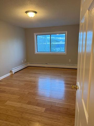 154 Second 209A, Framingham, MA 01701