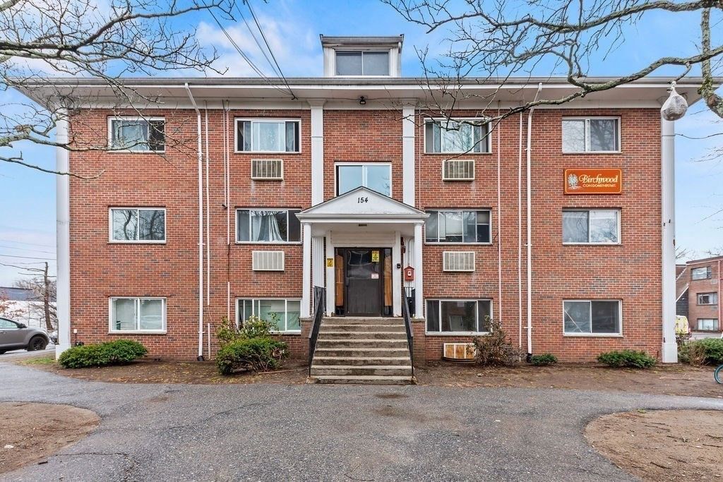154 Second 209A, Framingham, MA 01701