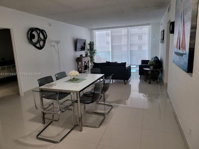 4001 S Ocean Drive 9N, Hollywood, FL 33019