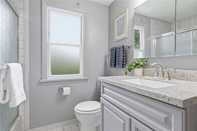 210 Crandon Way, Brighton, NY 14618