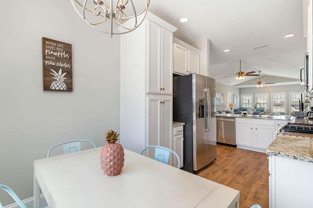 517 9th Ave. S, North Myrtle Beach, SC 29582