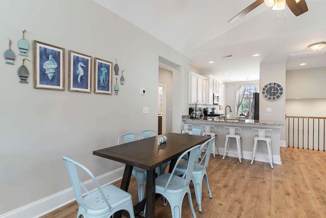 517 9th Ave. S, North Myrtle Beach, SC 29582