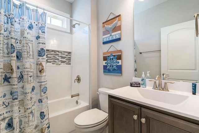 517 9th Ave. S, North Myrtle Beach, SC 29582