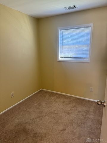 255 W Routzong Drive, Fairborn, OH 45324