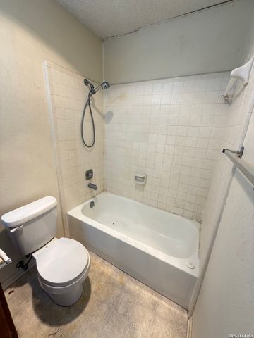 4810 Bohill, San Antonio, TX 78217