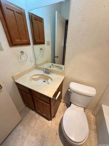 4810 Bohill, San Antonio, TX 78217