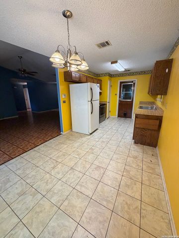 4810 Bohill, San Antonio, TX 78217