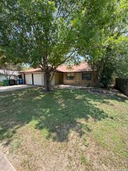 4810 Bohill, San Antonio, TX 78217