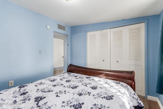 5450 W Nebraska Street, Tucson, AZ 85757