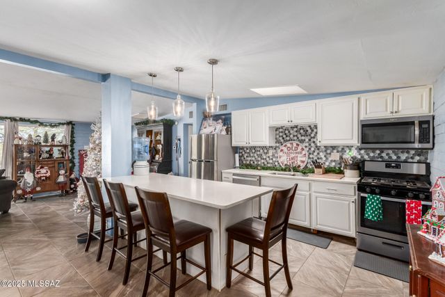 5450 W Nebraska Street, Tucson, AZ 85757