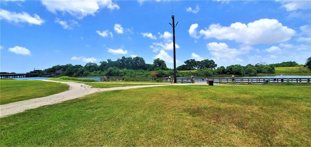 3527 Fm 523 Road, Oyster Creek, TX 77541