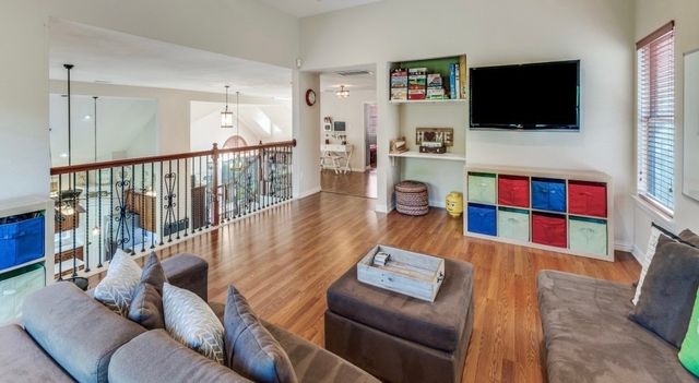 2402 Indian Trail, Rowlett, TX 75088