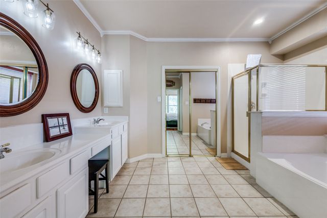 2402 Indian Trail, Rowlett, TX 75088