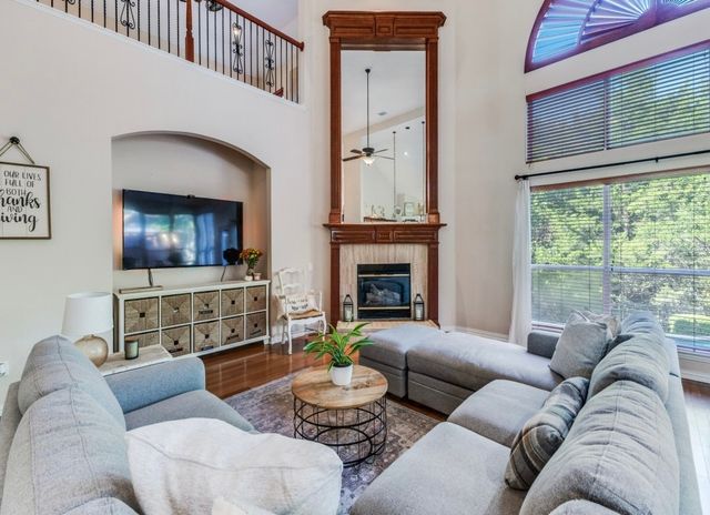 2402 Indian Trail, Rowlett, TX 75088