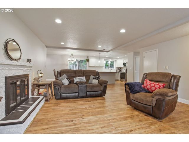 10416 Nw 23RD Ave, Vancouver, WA 98685