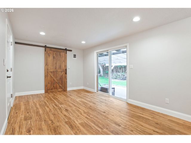 10416 Nw 23RD Ave, Vancouver, WA 98685