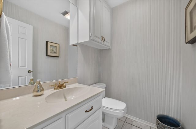 4305 Green Meadow Street E, Colleyville, TX 76034