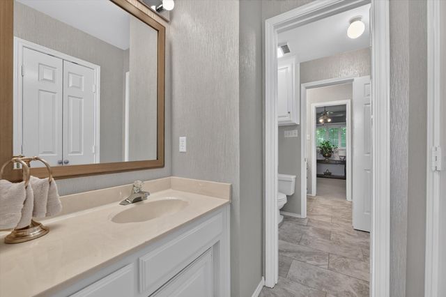 4305 Green Meadow Street E, Colleyville, TX 76034